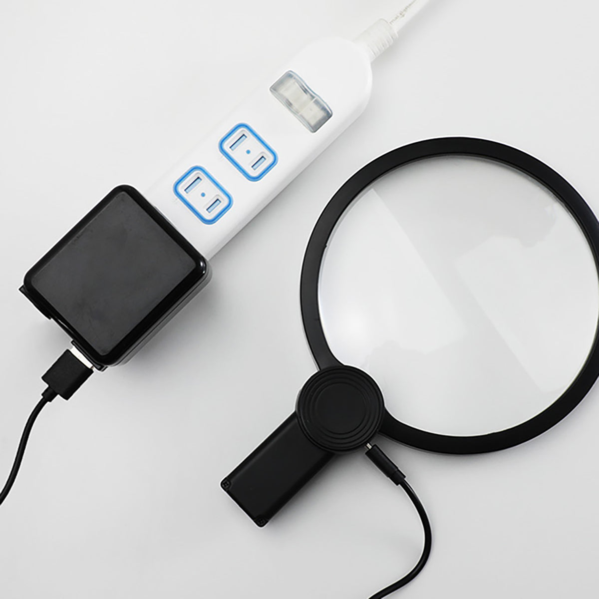 首掛けルーペ 充電式 smolia ヘンディ