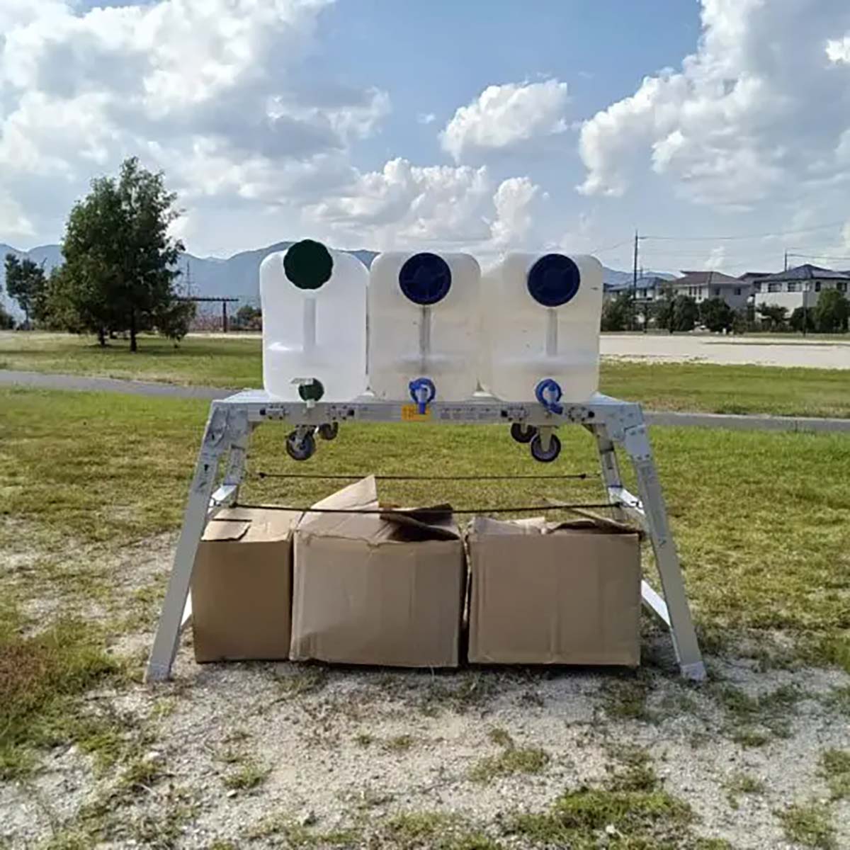 作業台　キャタグルマ　１０００ｍｍ　キャスター１００ø