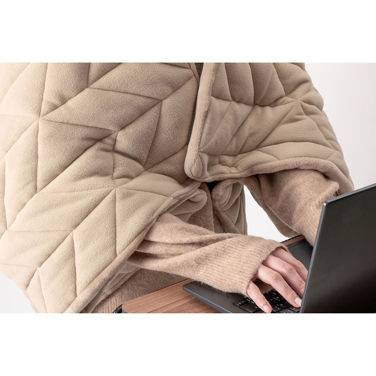 サーマラップ　ブランケット　オリガミ　ブラック