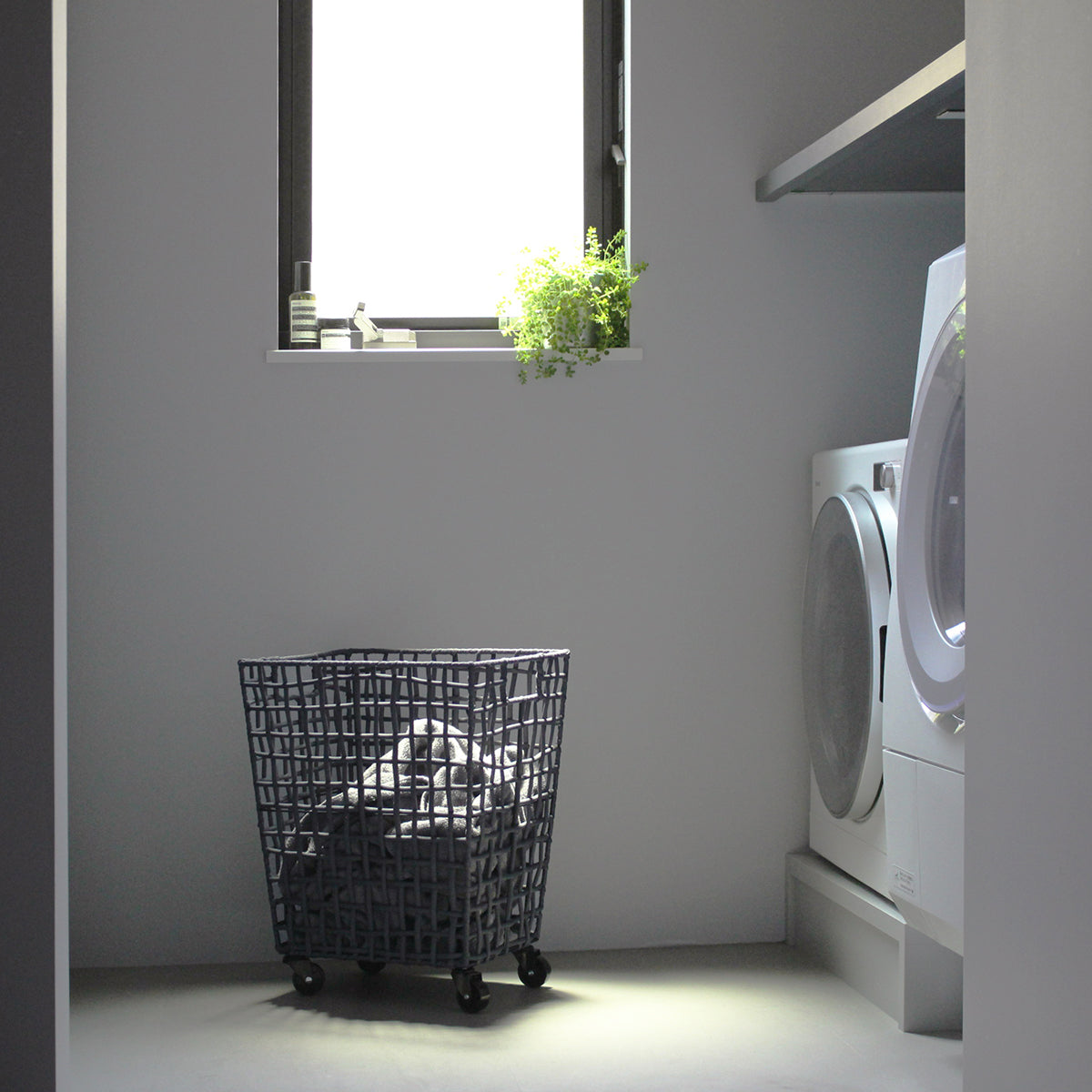 ラフニット　ランドリーバスケット　４５L　キャスター付き　グレー