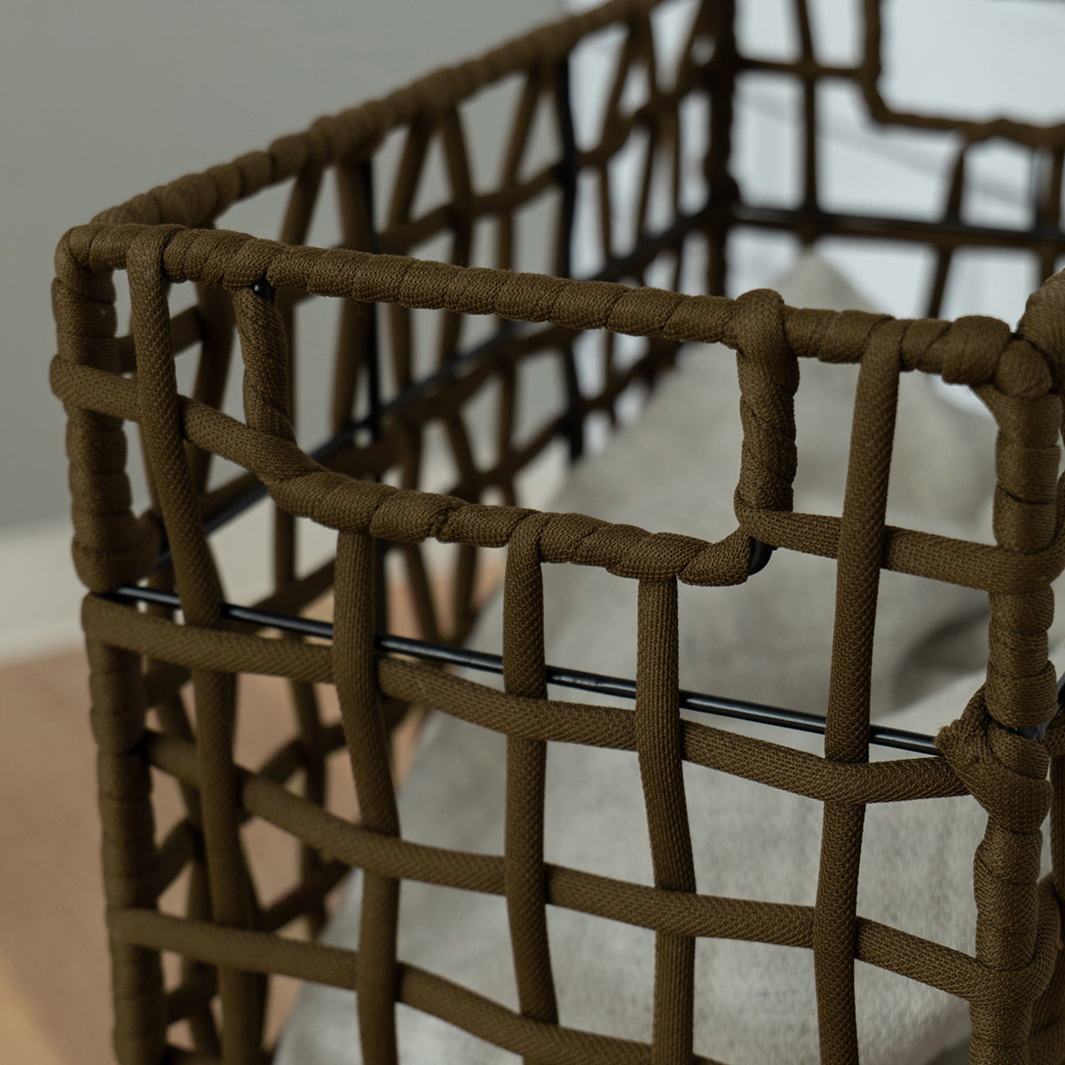 ラフニット　ランドリーバスケット　２８L　キャスター付き　ブラック