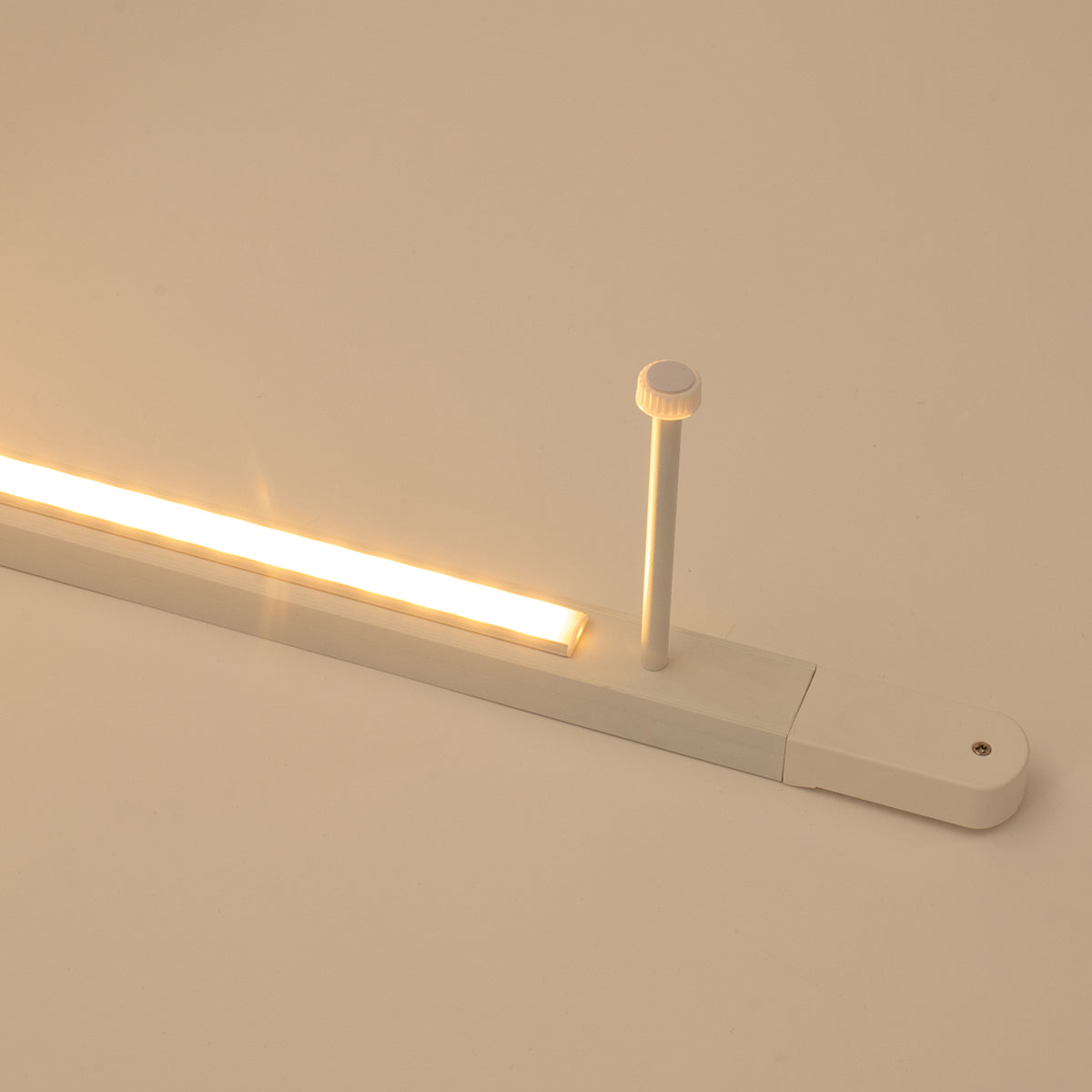 ライティング　ダクトレール　ベーシック　LEDライト付き　ホワイト