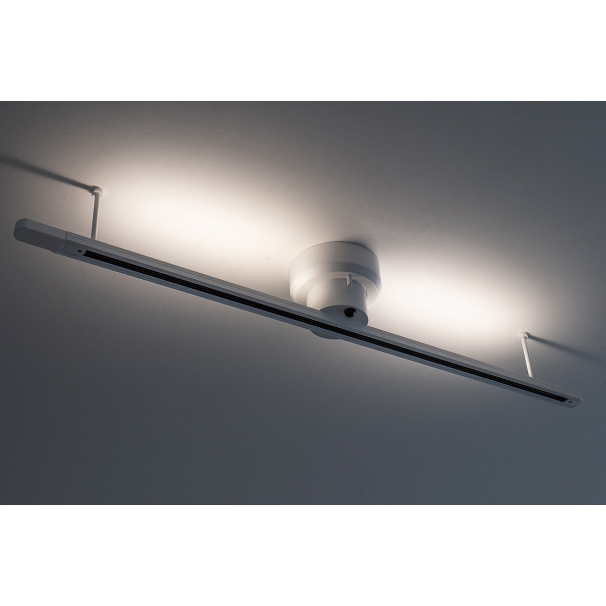 ライティング　ダクトレール　ベーシック　LEDライト付き　ホワイト