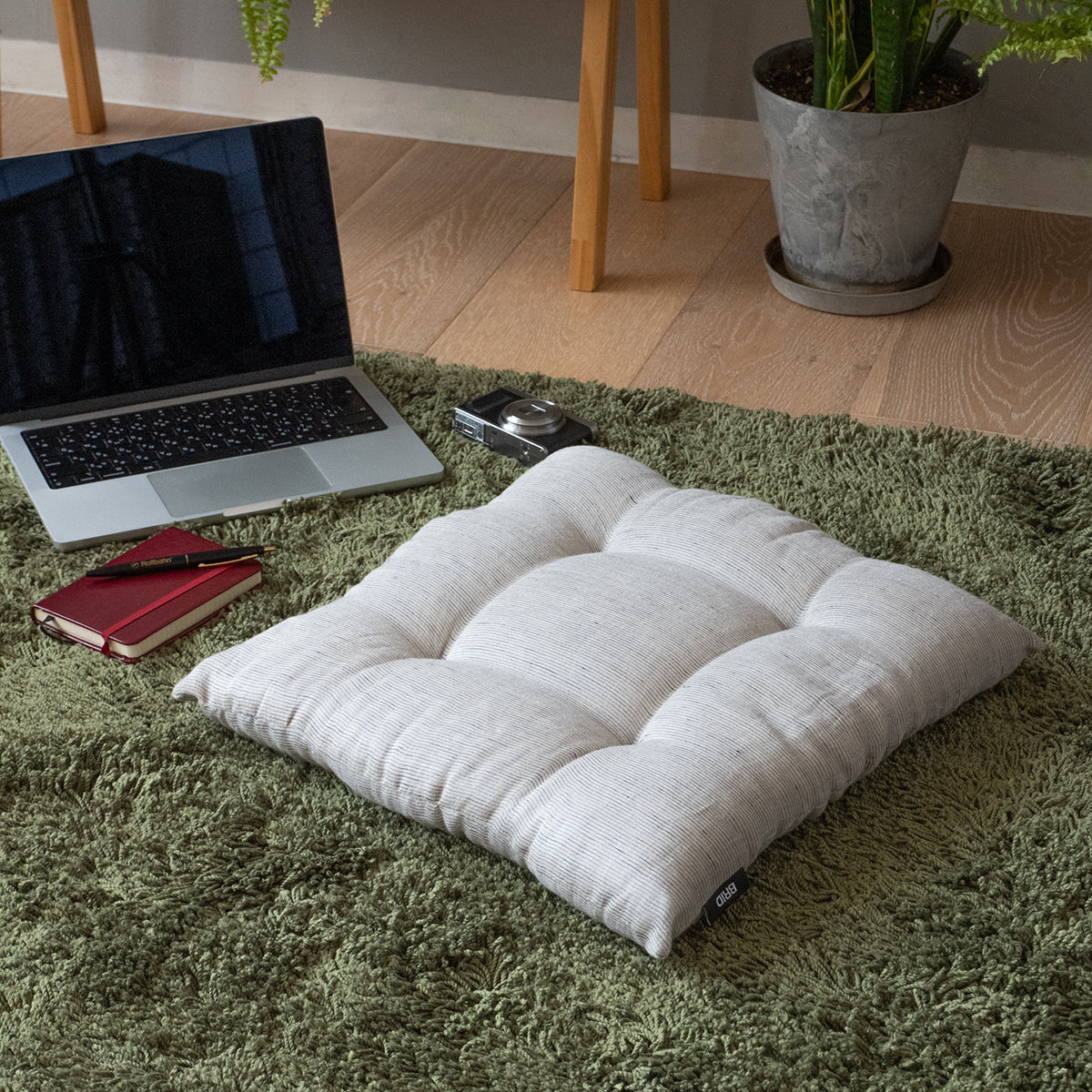 シートクッション　リネン　ナチュラル