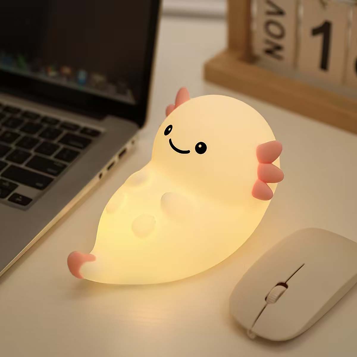 シリコンライト　寝ころびウーパールーパー　L2419(W)