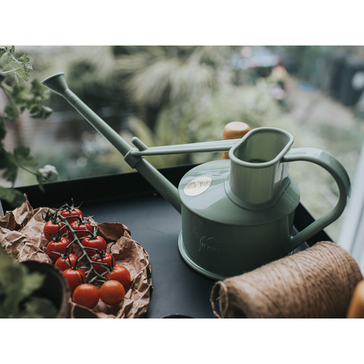 Handy Indoor ジョウロ ガーデニング 0.7L サルビアグリーン