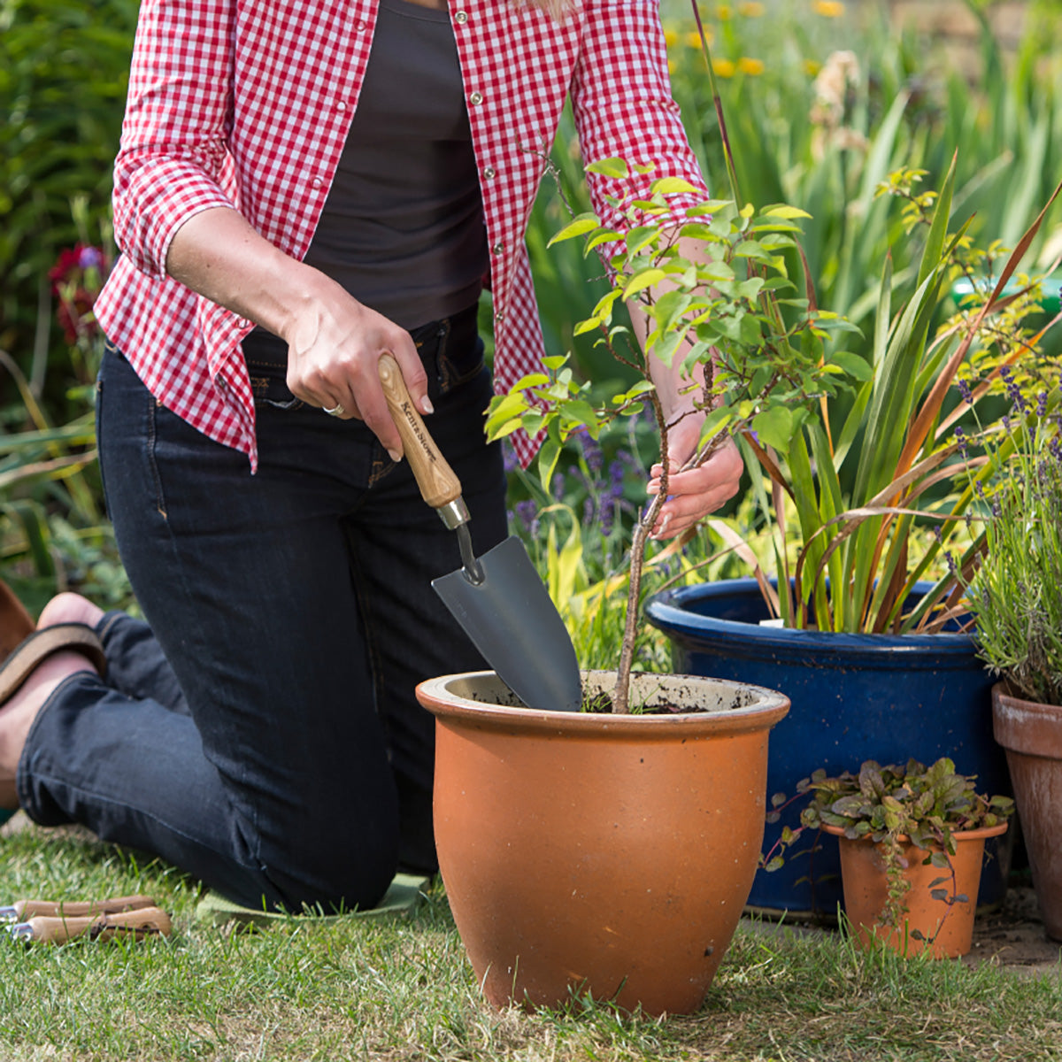 Hand Spade Carbon Steel ハンドシャベル
