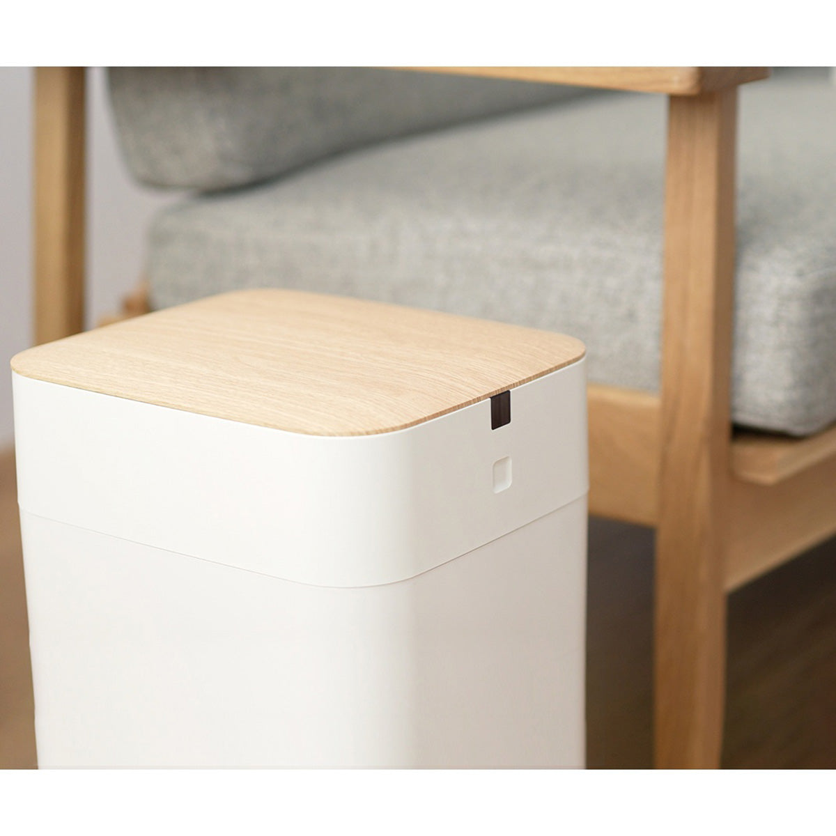 全自動スマートゴミ箱　ＥＬＢＩＮ（エルビン）１５Ｌ　ホワイト