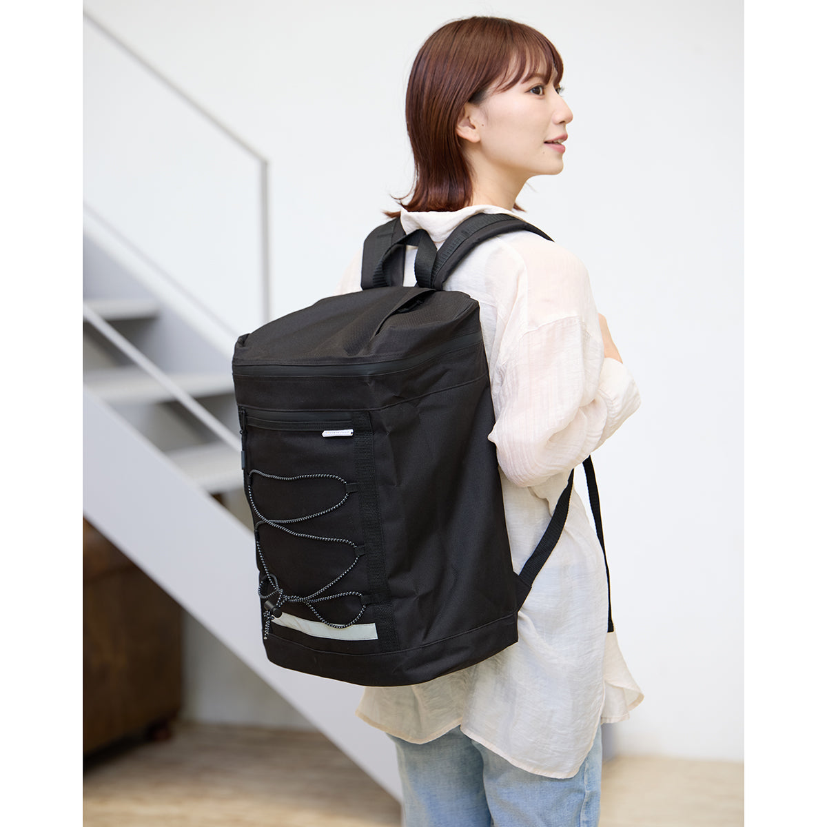 MOTTETE PLUS 寝具メーカーが考えた 防災リュック 宿泊5点セット ブラック