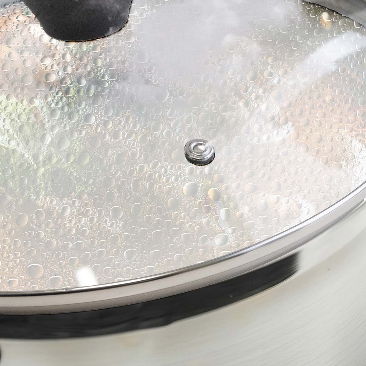 every U.　強化ガラス蓋（蒸気穴付き） 　28cm