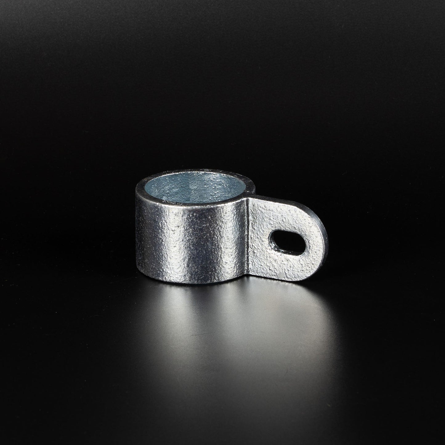 単管用ジョイント金具　Kタイプ　シングル羽根付き