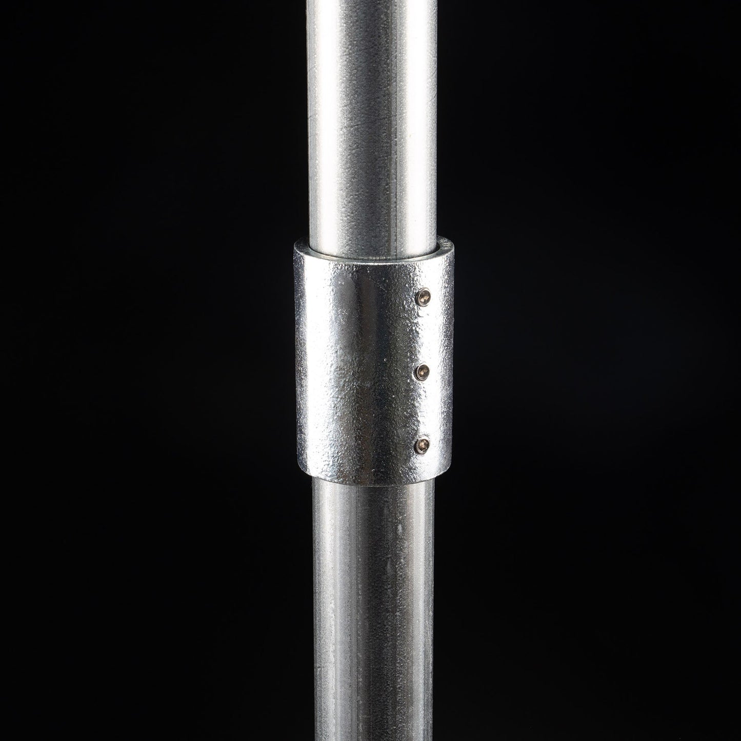 単管用ジョイント金具　Kタイプ　パイプ継ぎ