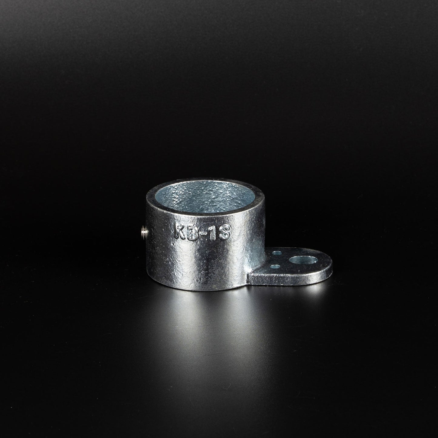 単管用ジョイント金具　Kタイプ　シングル羽根付き　ベース