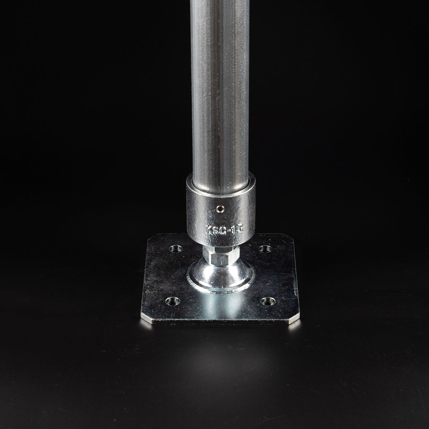 単管用ジョイント金具　Kタイプ　水平調整　ラウンド　重量用スクエア型