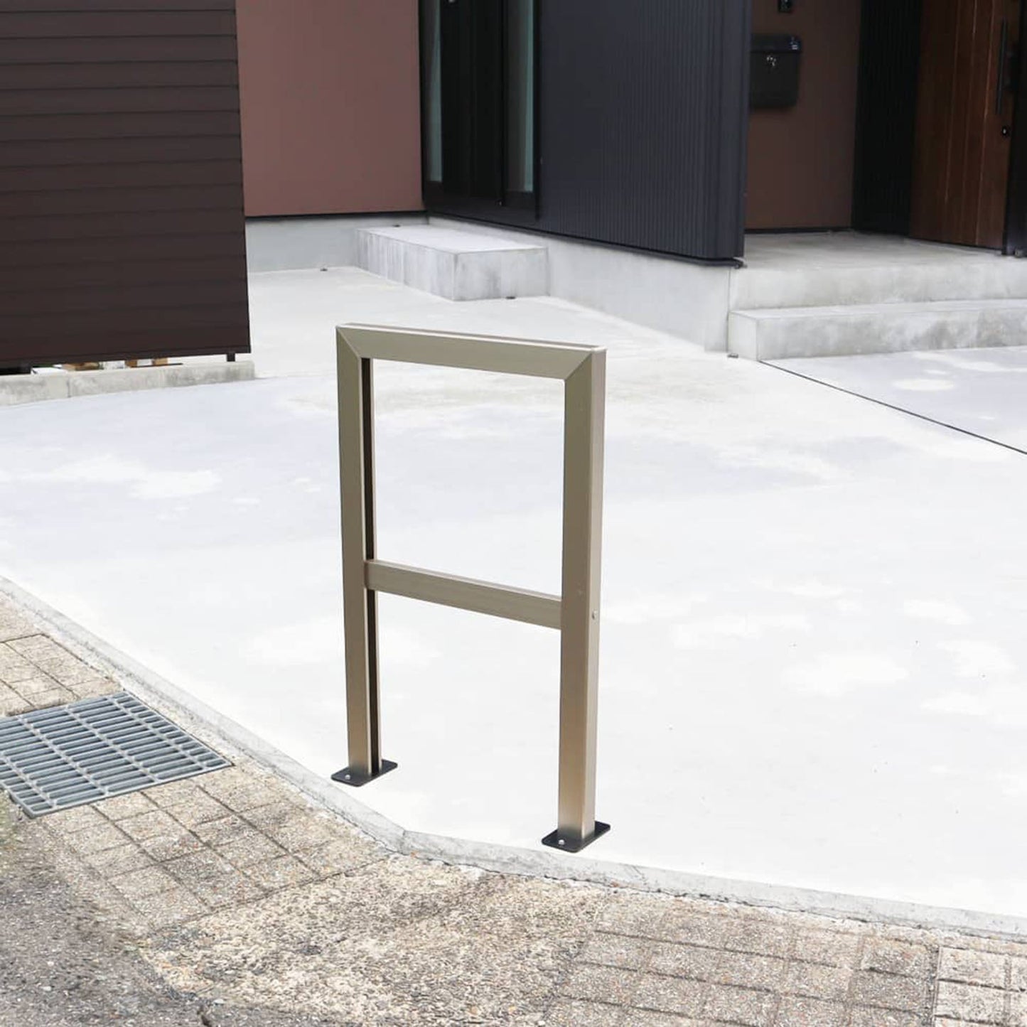 コーナーガードフレームタイプ（ステン）