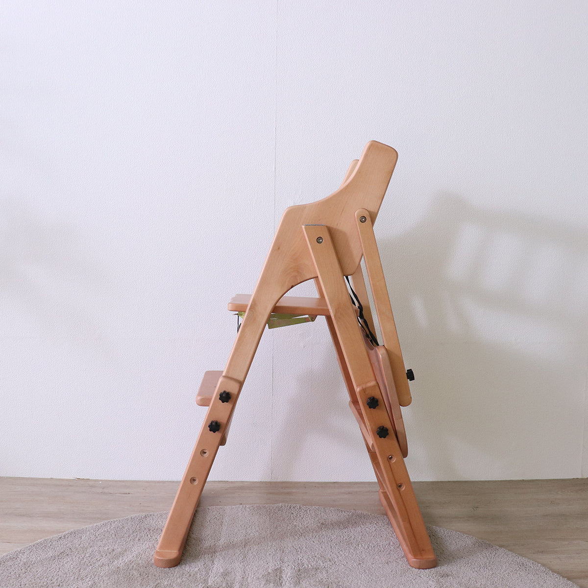 おりたたみベビーチェア　生後7か月から　天然木　ホワイト