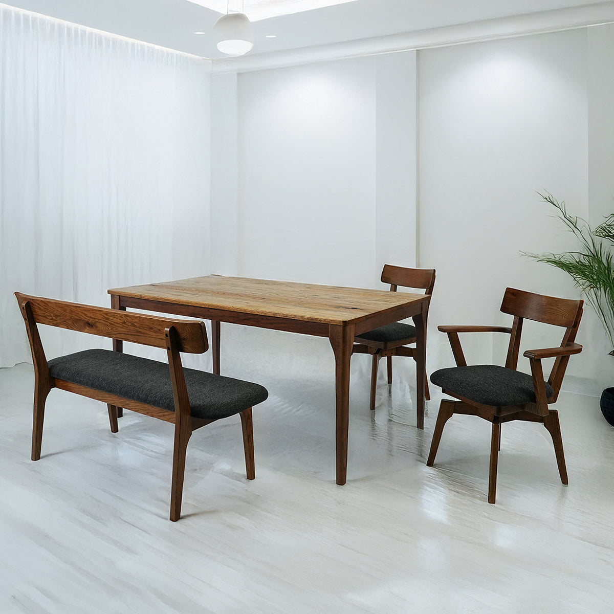 ダイニングチェア　ウーノ回転