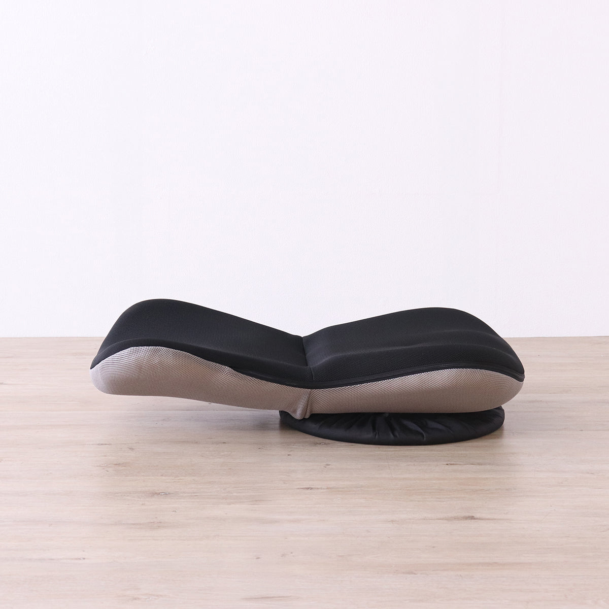 回転フロアチェア　カム　360度回転式　ブラック