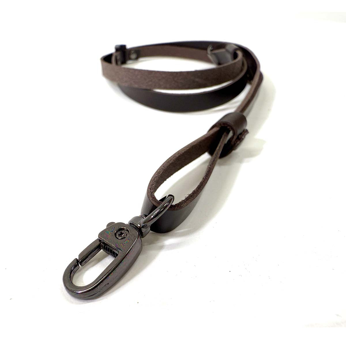 【革鳴】ＩＤカードホルダー用ストラップ（茶・クロム革）