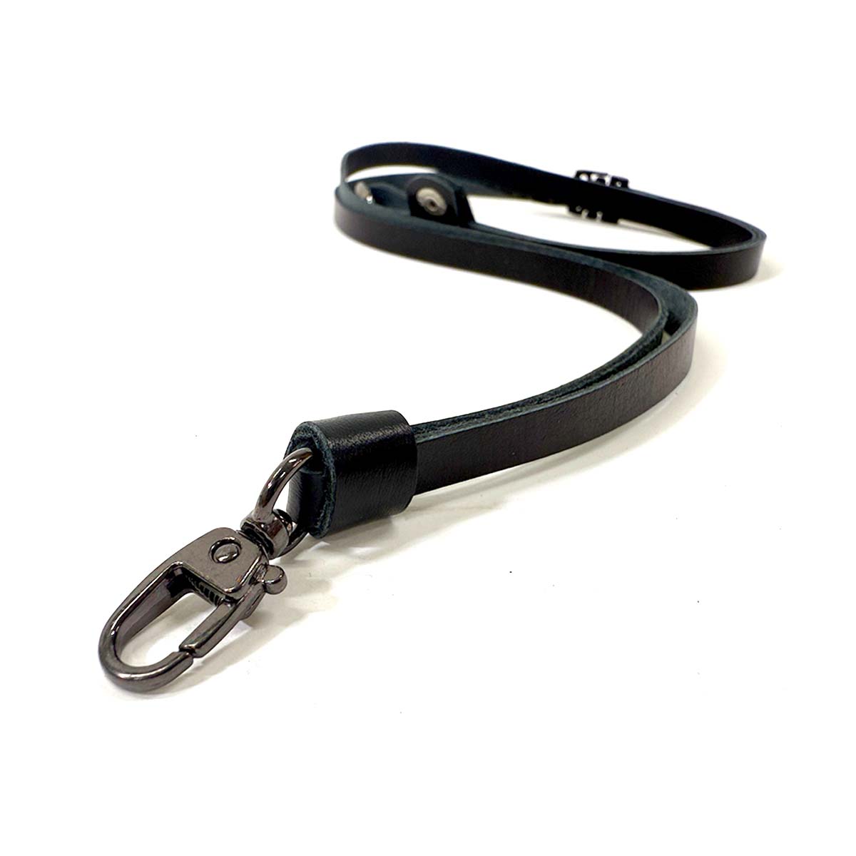【革鳴】ＩＤカードホルダー用ストラップ（黒・クロム革）
