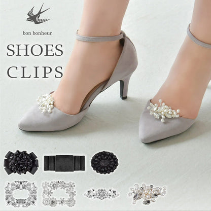 シューズクリップ antoinette パンプスアクセサリー シューズアクセサリー 靴飾り パンプス フォーマル セレモニー 結婚式 入学式 卒業式 入園式 卒園式 授業参観 学校行事 通勤 オフィス レディース ママ プレゼント ギフト おしゃれ かわいい キラキラ 高見え シルバー ブラック 痛くならない 外れにくい カーブ設計 簡単装着 パーティー 冠婚葬祭 付け替え イメージチェンジ コスパ スリッパ