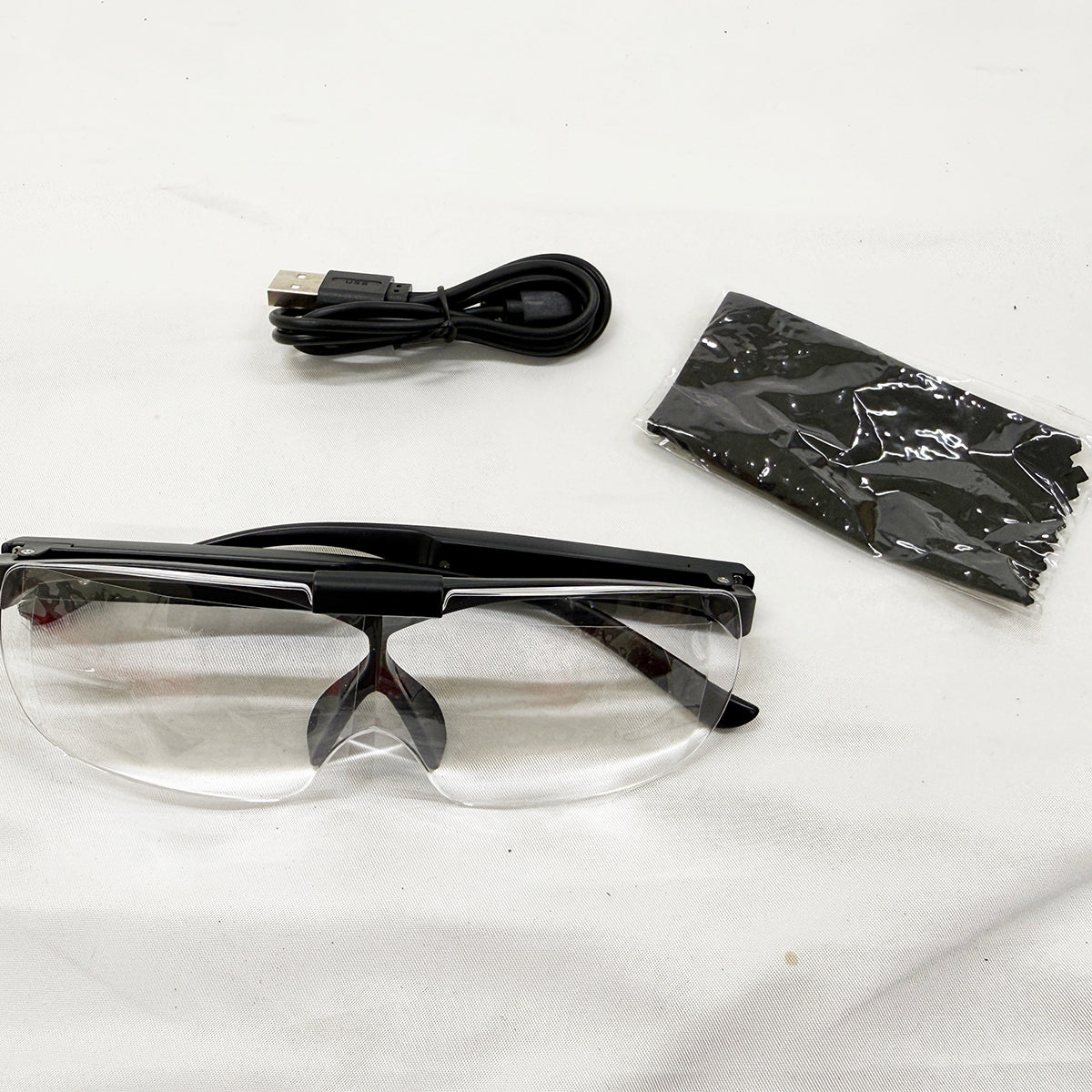 ハネアゲ式 メガネ型ルーペ LEDライト付き