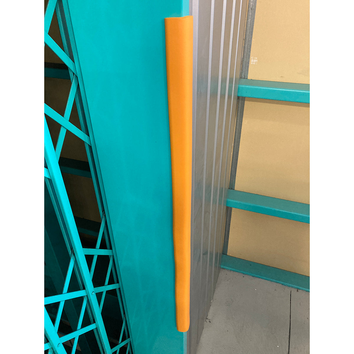 L型クッション M