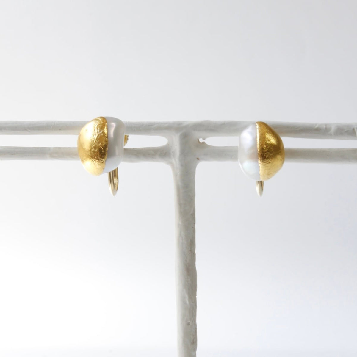 nicodesign 金箔パールイヤリング
