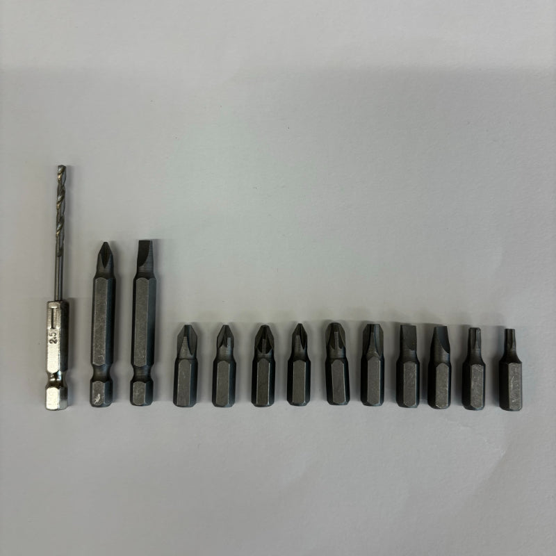 充電式電動ドライバー USB充電 軽量150g コンパクト 13種ビット付 250rpm 家具組立 DIY工具