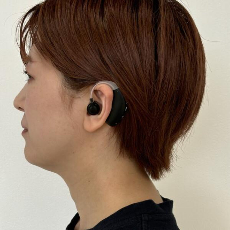 充電式集音器 耳掛け式 左右セット 軽量7g USB充電 長時間50時間 簡単操作 イヤーピース付