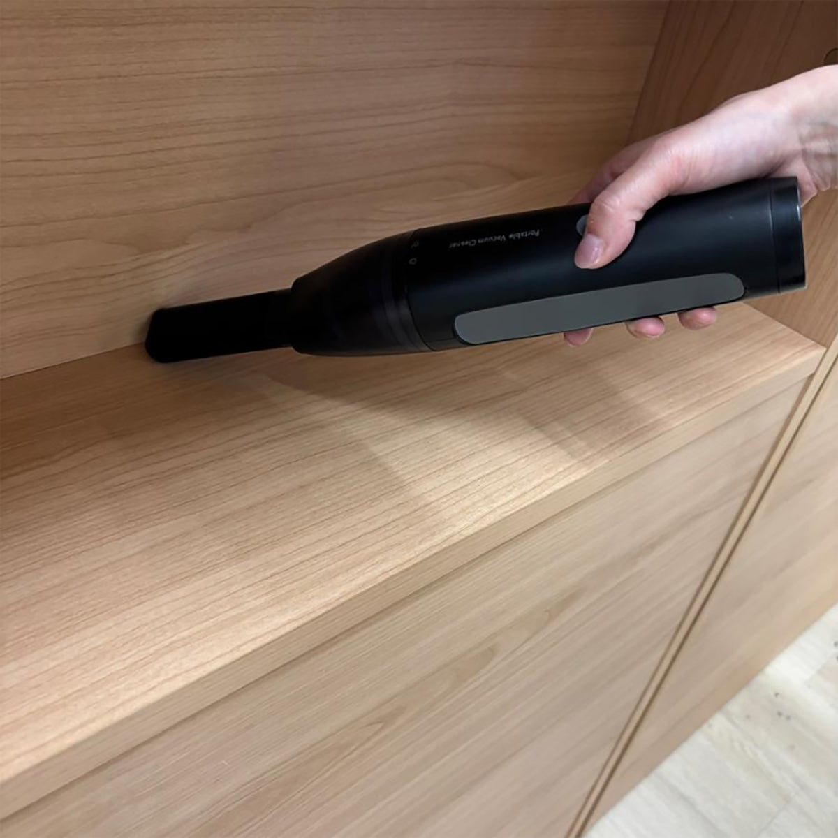 軽いのにパワフル！288gコードレスハンディクリーナー USB充電式 隙間掃除・車内清掃に最適 ミニ掃除機
