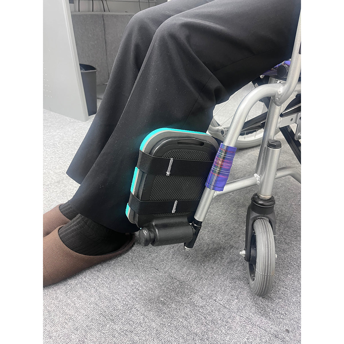 車椅子フットレストカバー　シン・カバー　1セット2枚入