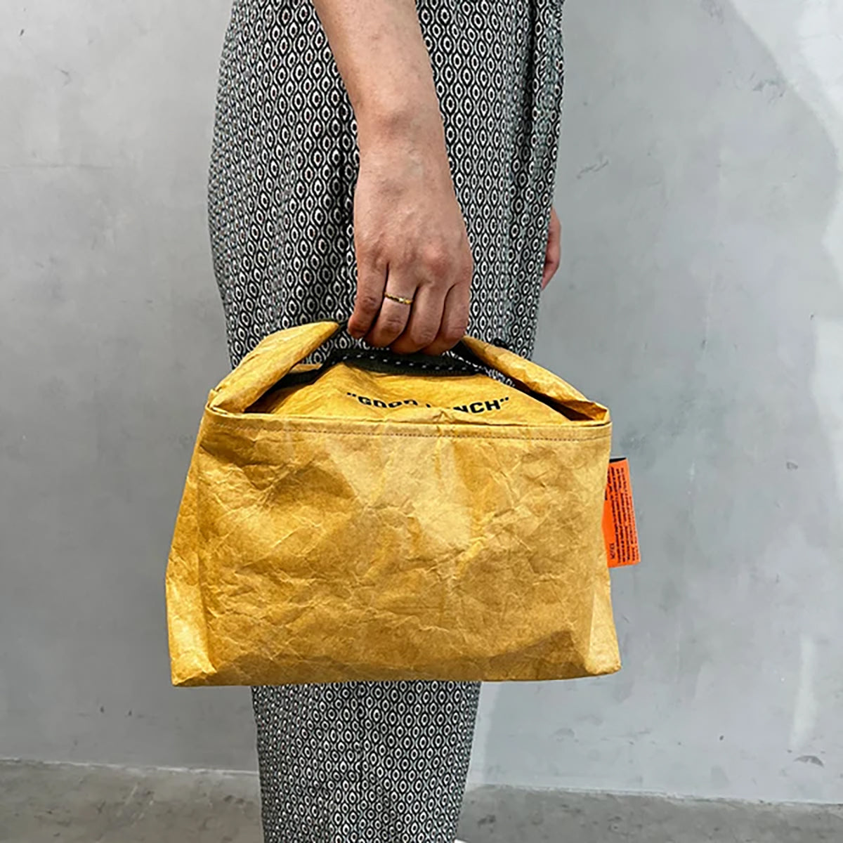 クールバッグ　COOLBAG/GOOD LUNCH　GRAY